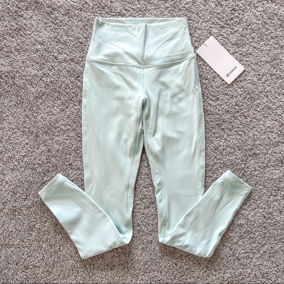 NWT LULULEMON ALIGN FULL LEGTH Leggings 28” Size 4 delicate mint green - Picture 8 of 9